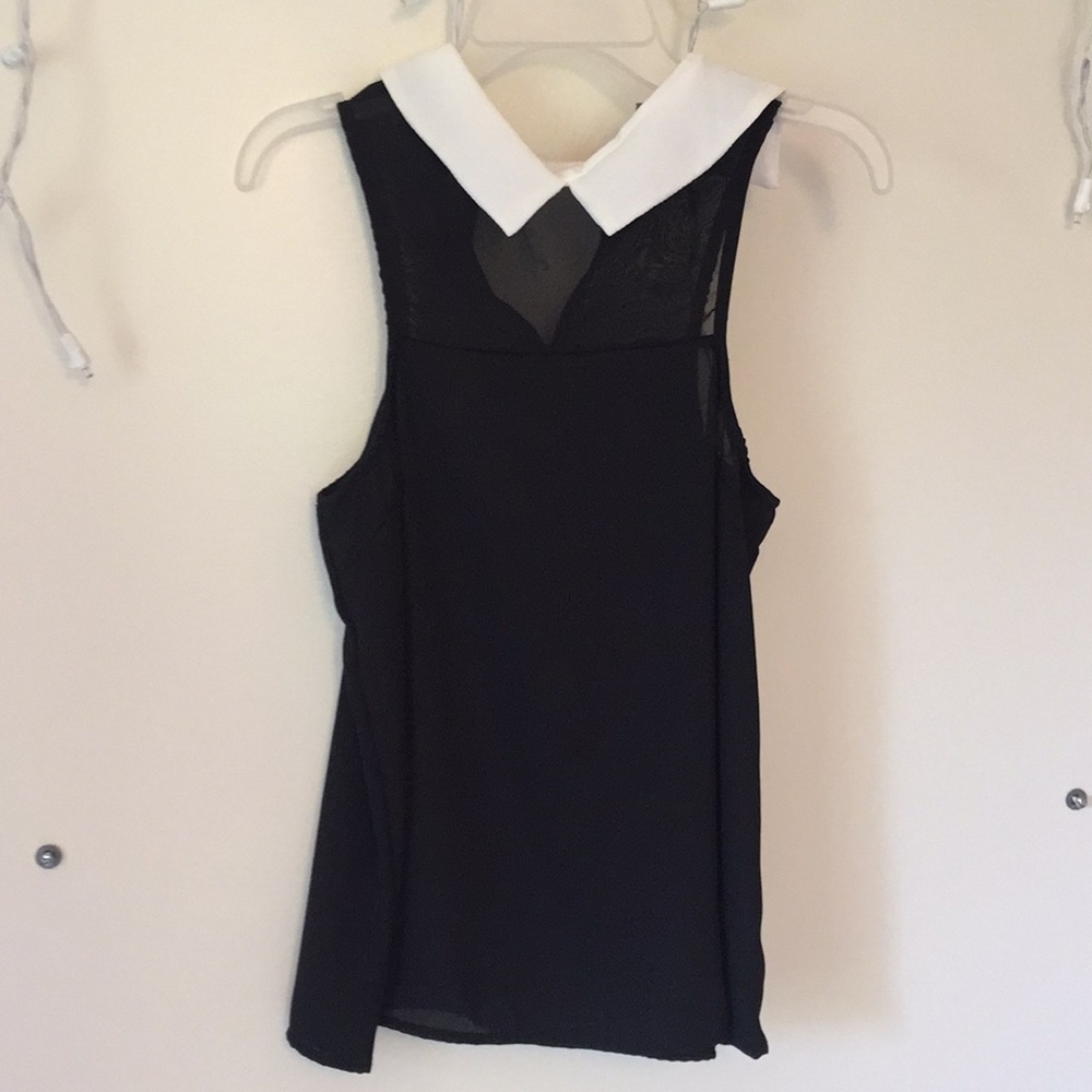 Collared tank top